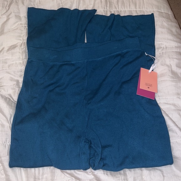 Victor Glemaud x Target Women's High-Rise Flare Sweater Knit Teal Pants … - Picture 3 of 5